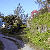 trail_entrance_east_of_shelly_bay